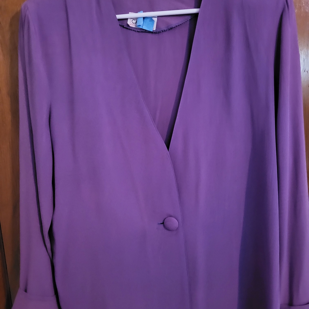 Elegant Purple Women's Blazer